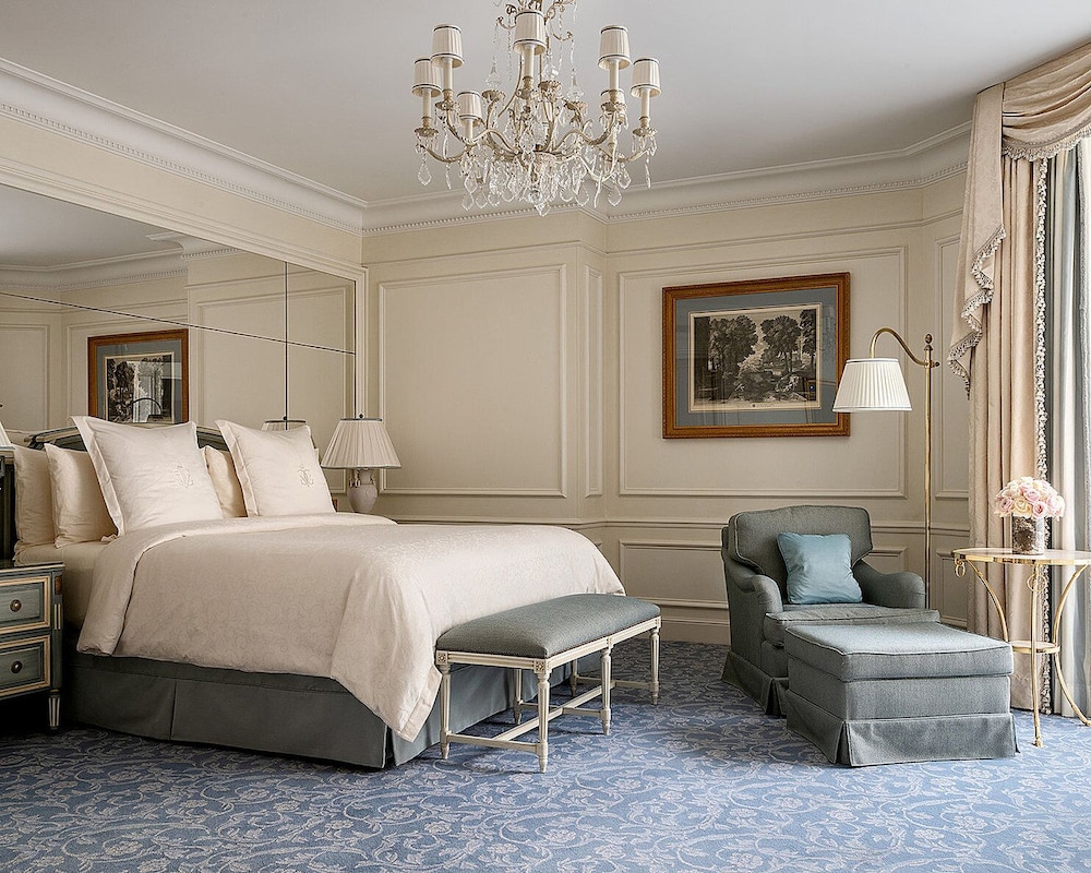 Executive Suite (King Bed) photo 1