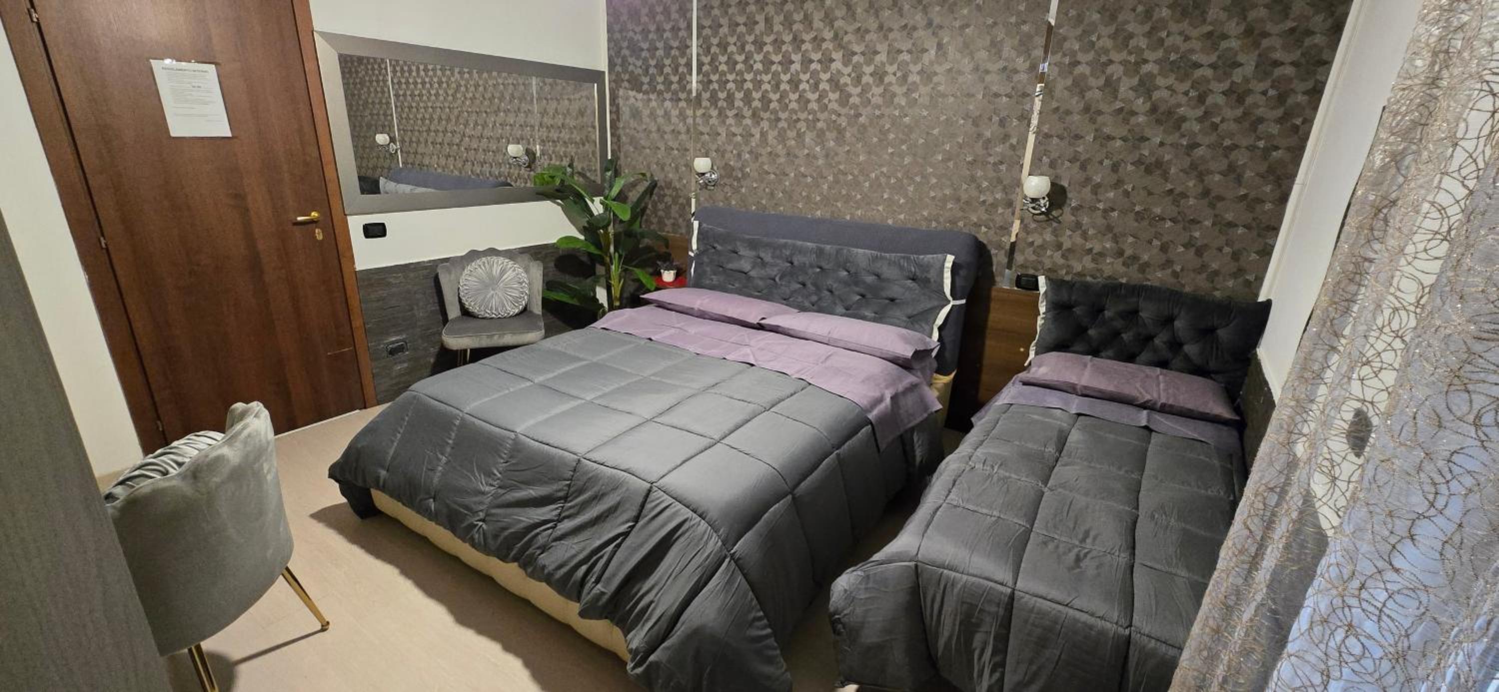 Deluxe Triple Room photo 2