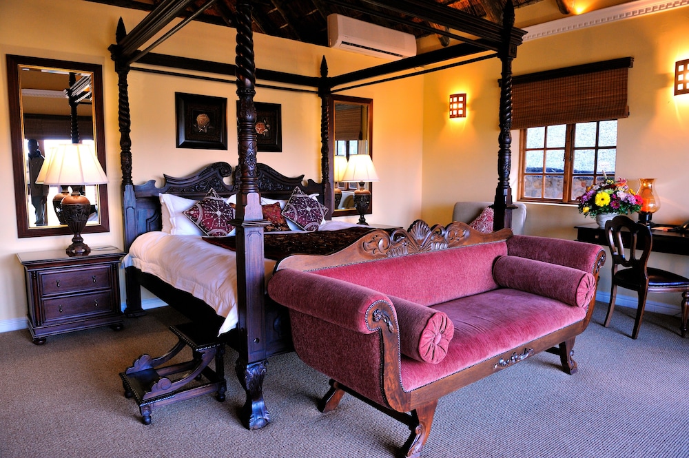 Luxury Bush Lodge - Chalet photo 1