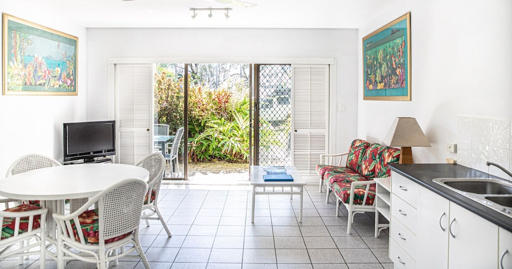 Standard Apartment, 1 Bedroom, Beachfront photo 1