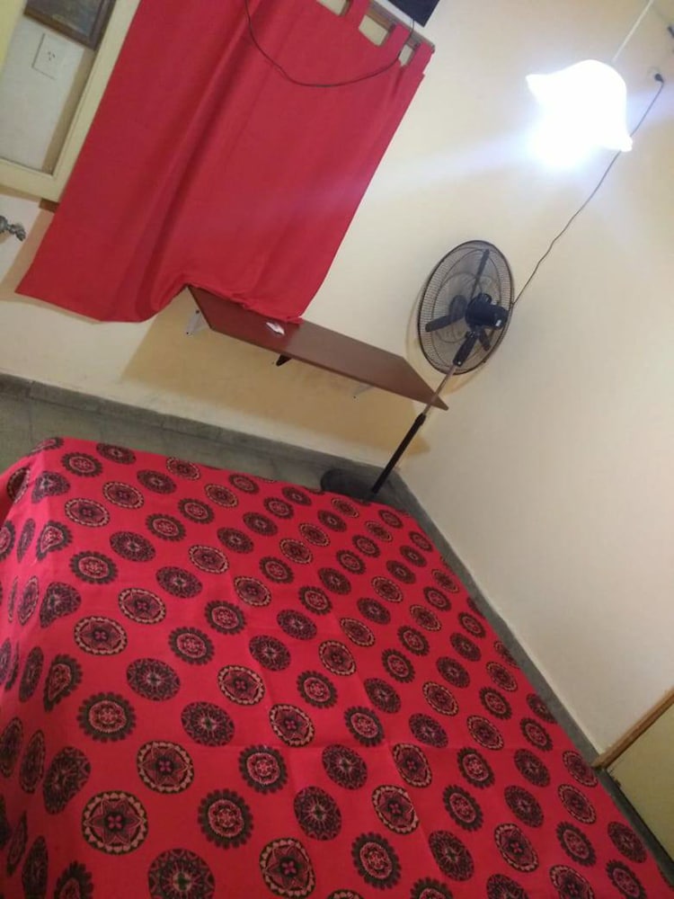 Classic Single Room, 1 Large Twin Bed, Non Smoking