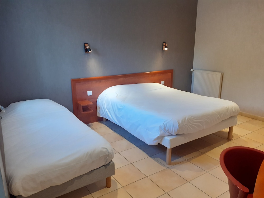 Comfort Triple Room photo 3