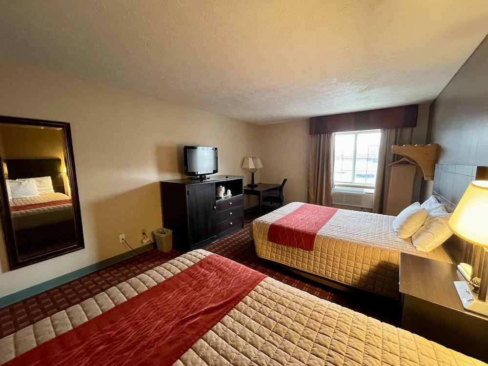 Double Room, 2 Queen Beds, Non Smoking photo 3