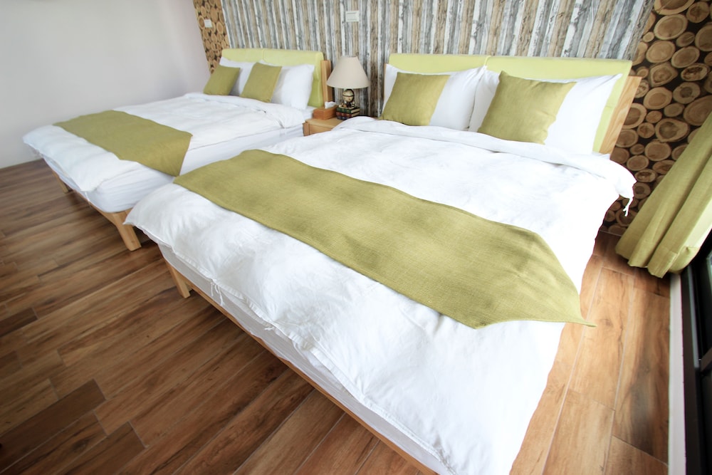 Quadruple Room photo 2