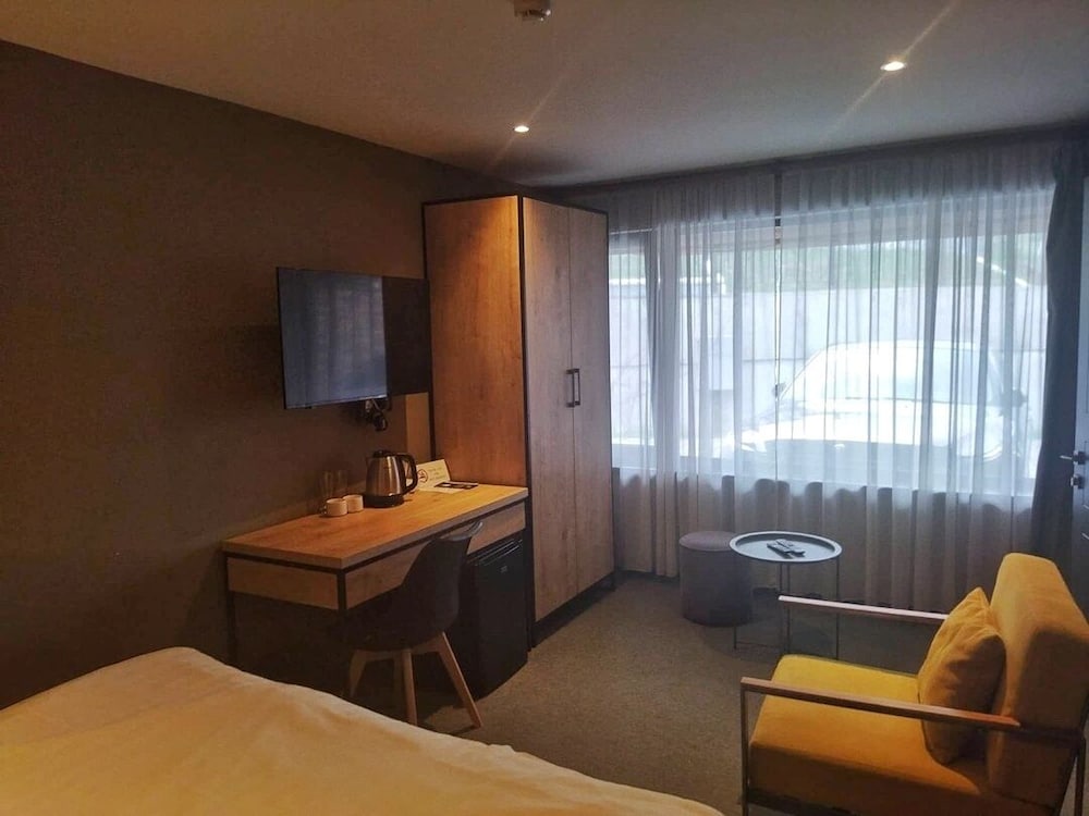 Economy Room photo 2