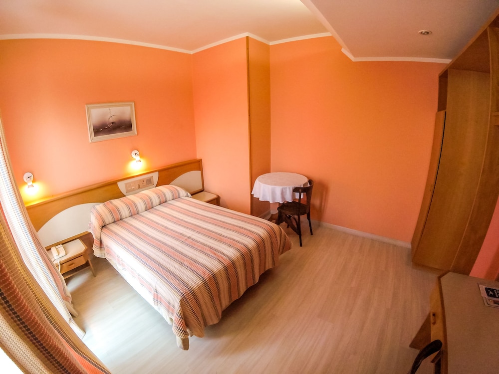 Luxury Double Room photo 1