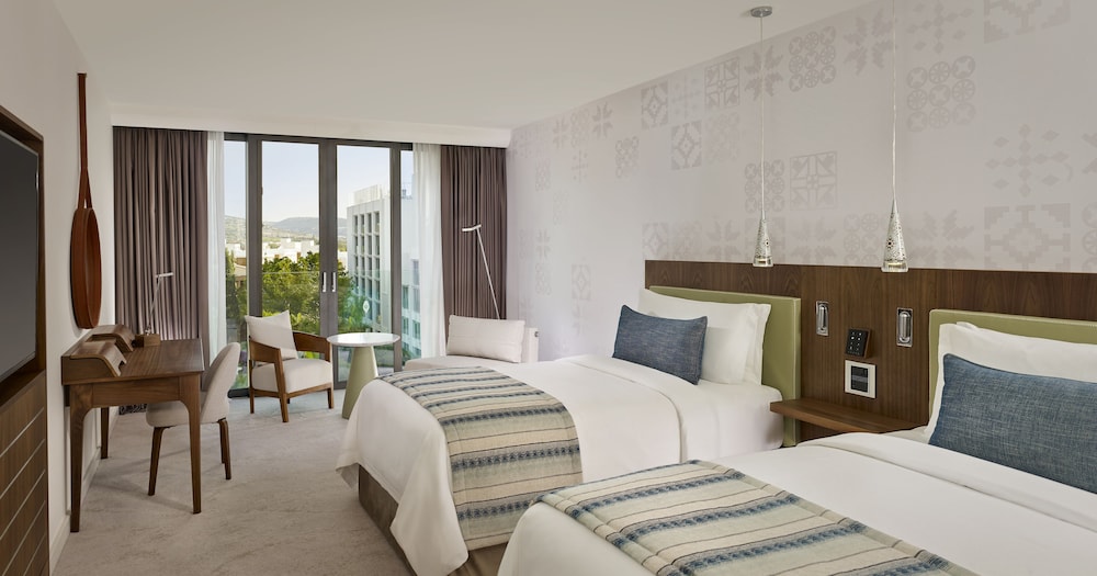 Superior Room, 2 Twin Beds, Non Smoking (Inland View) - Photo 3