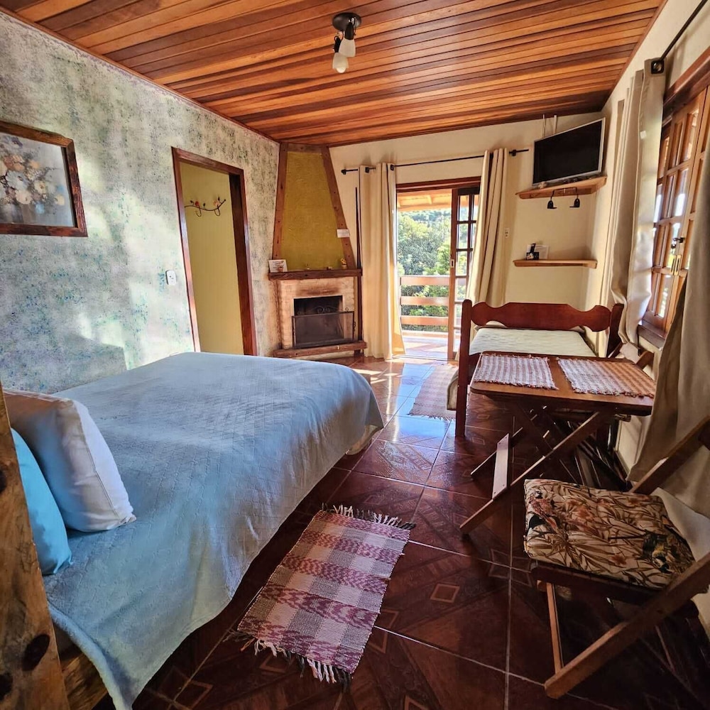 Family Chalet photo 1