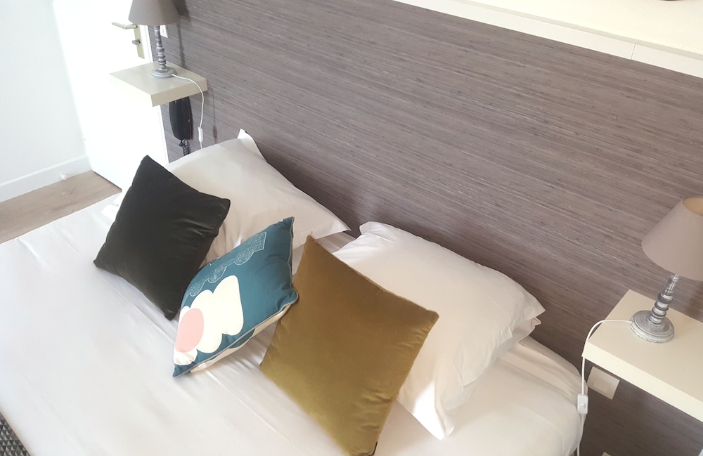 Premium Double or Twin Room, Terrace, City View photo 2