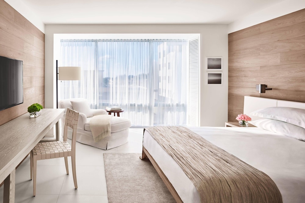 Bungalow, 1 King Bed (View)