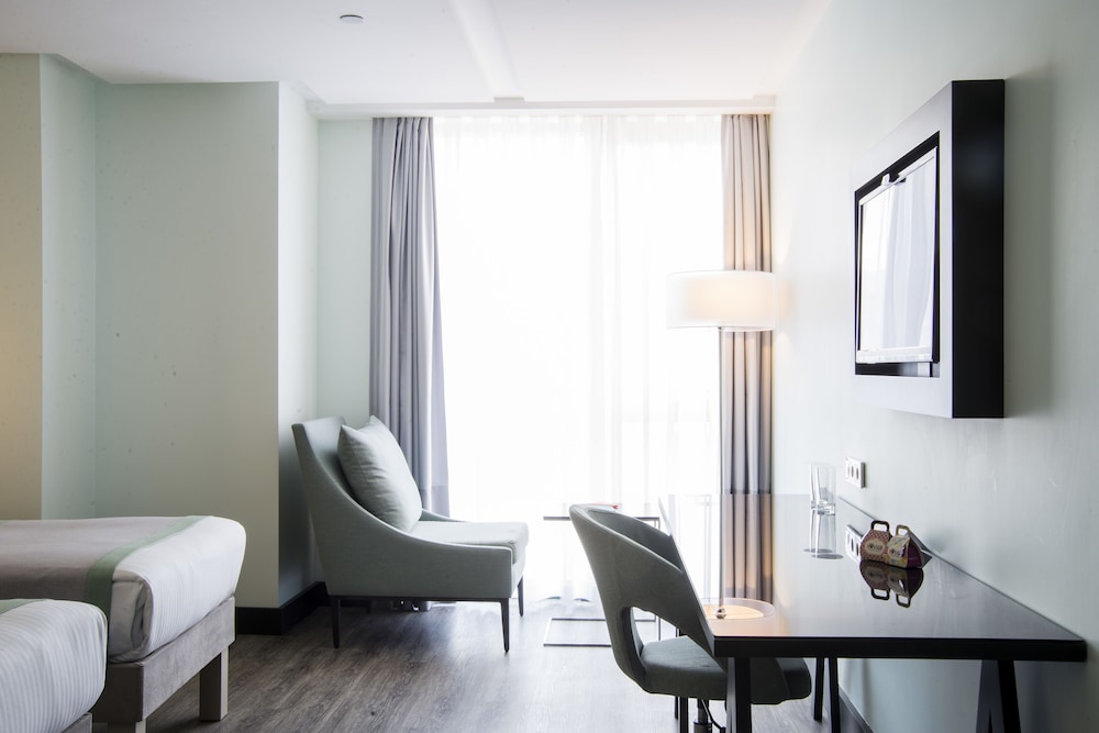 Economy Room photo 1