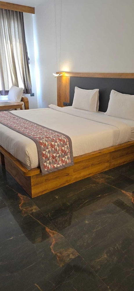 Premium Double Room, City View photo 1