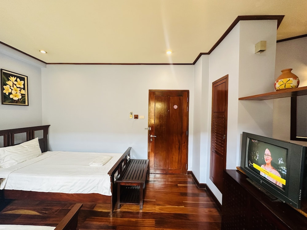Deluxe Twin Room - Photo 33
