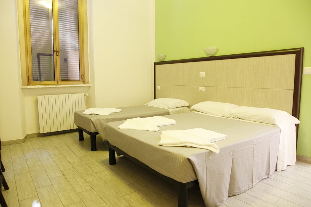 Classic Triple Room