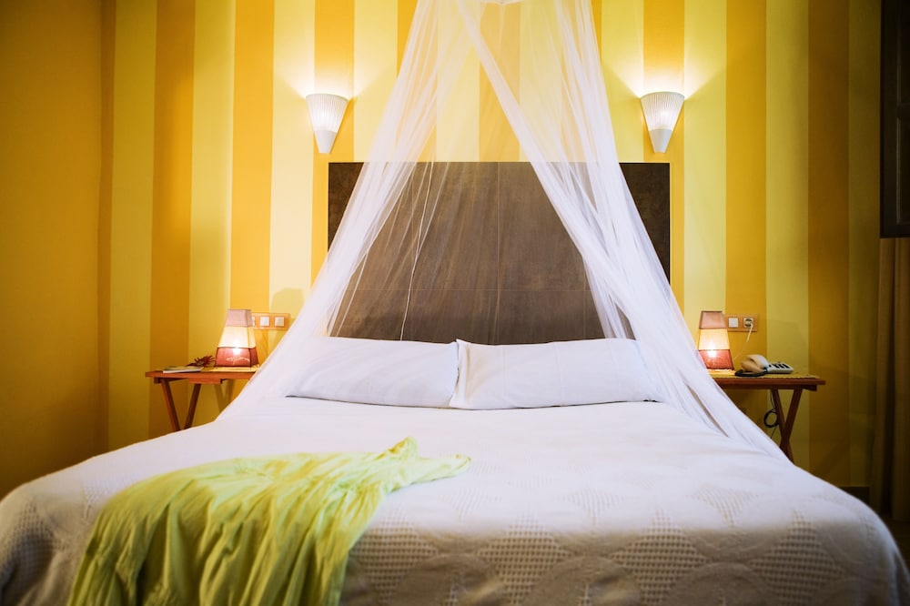 Superior Double Room (Especial Sol)
