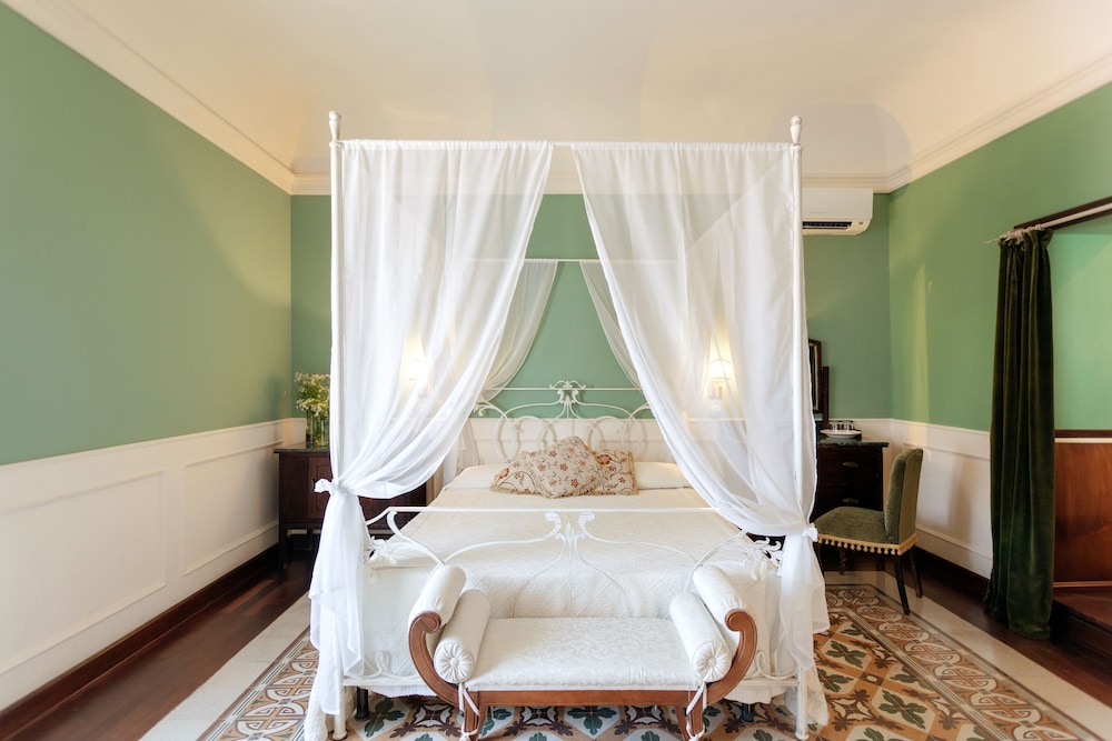 Baldacchino Junior Suite photo 3
