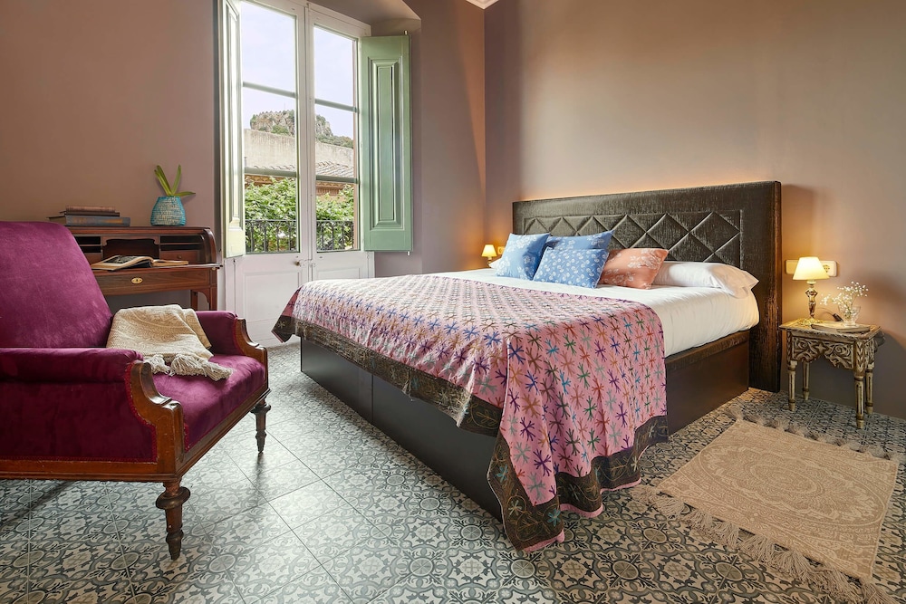 Habitación Doble de Lujo, 1 Cama King, Baño Privado, Vista a la Montaña