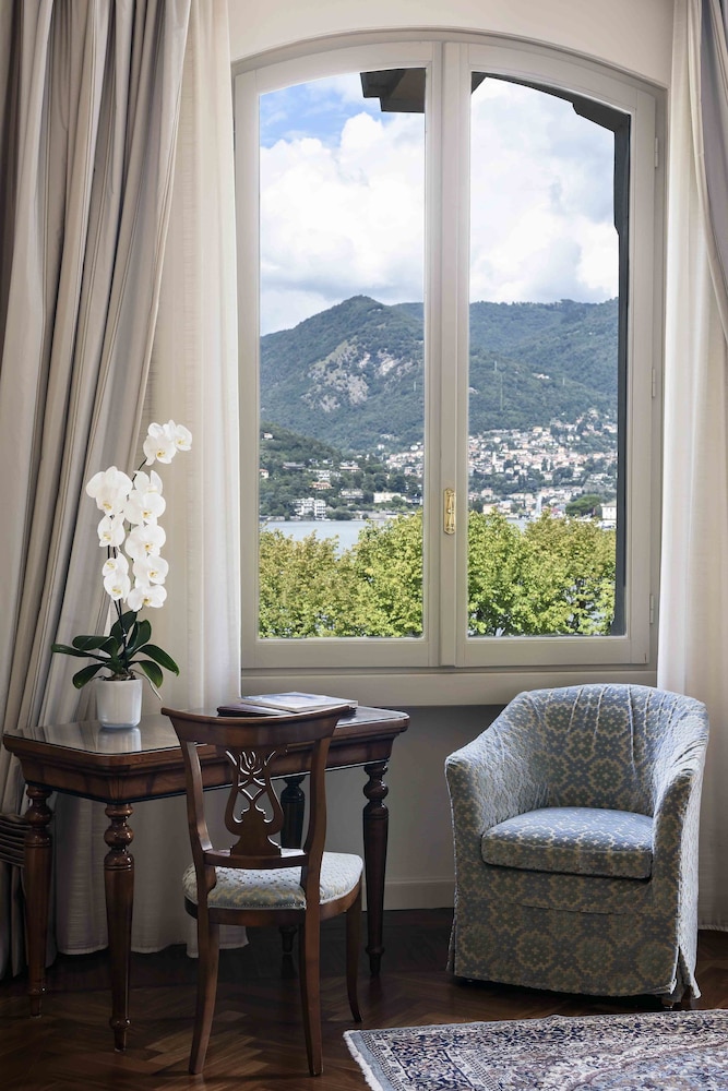 Junior Suite, 1 Bedroom, Lake View