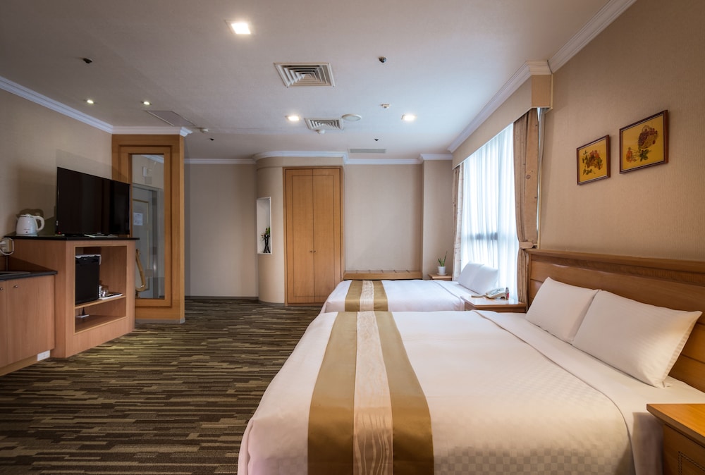 Deluxe Quadruple Room - Photo 4