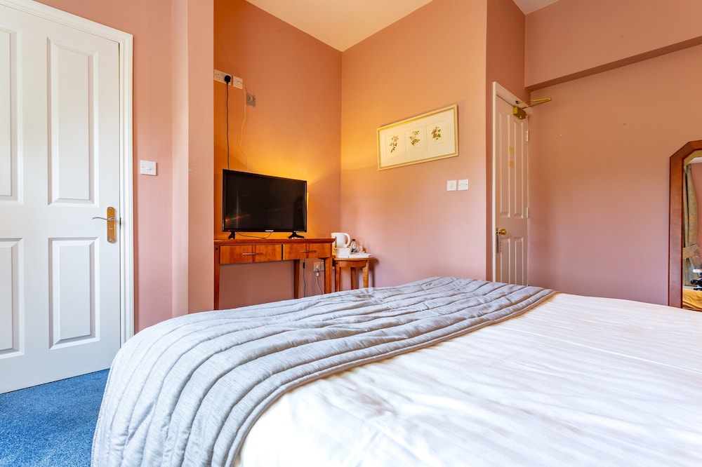 Basic Double Room photo 2