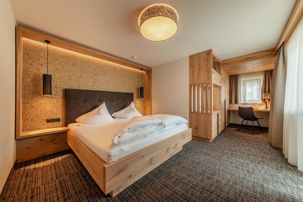 Exclusive Suite photo 1