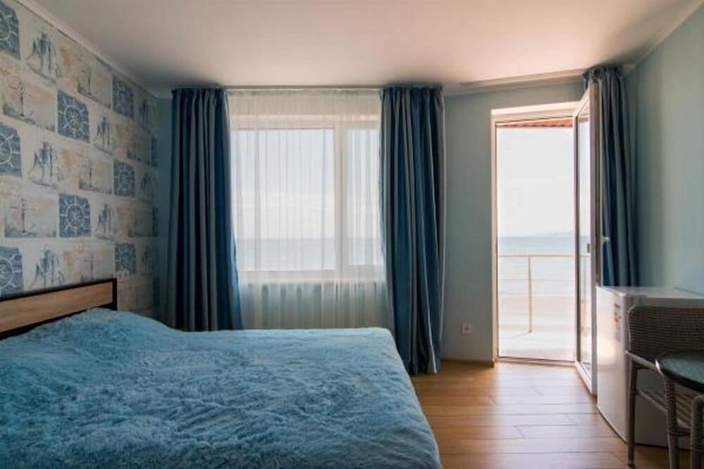 Standard Double Room (№2)