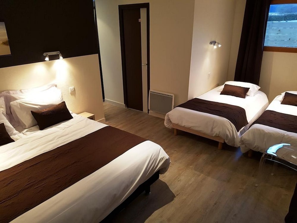 Standard Quadruple Room photo 2