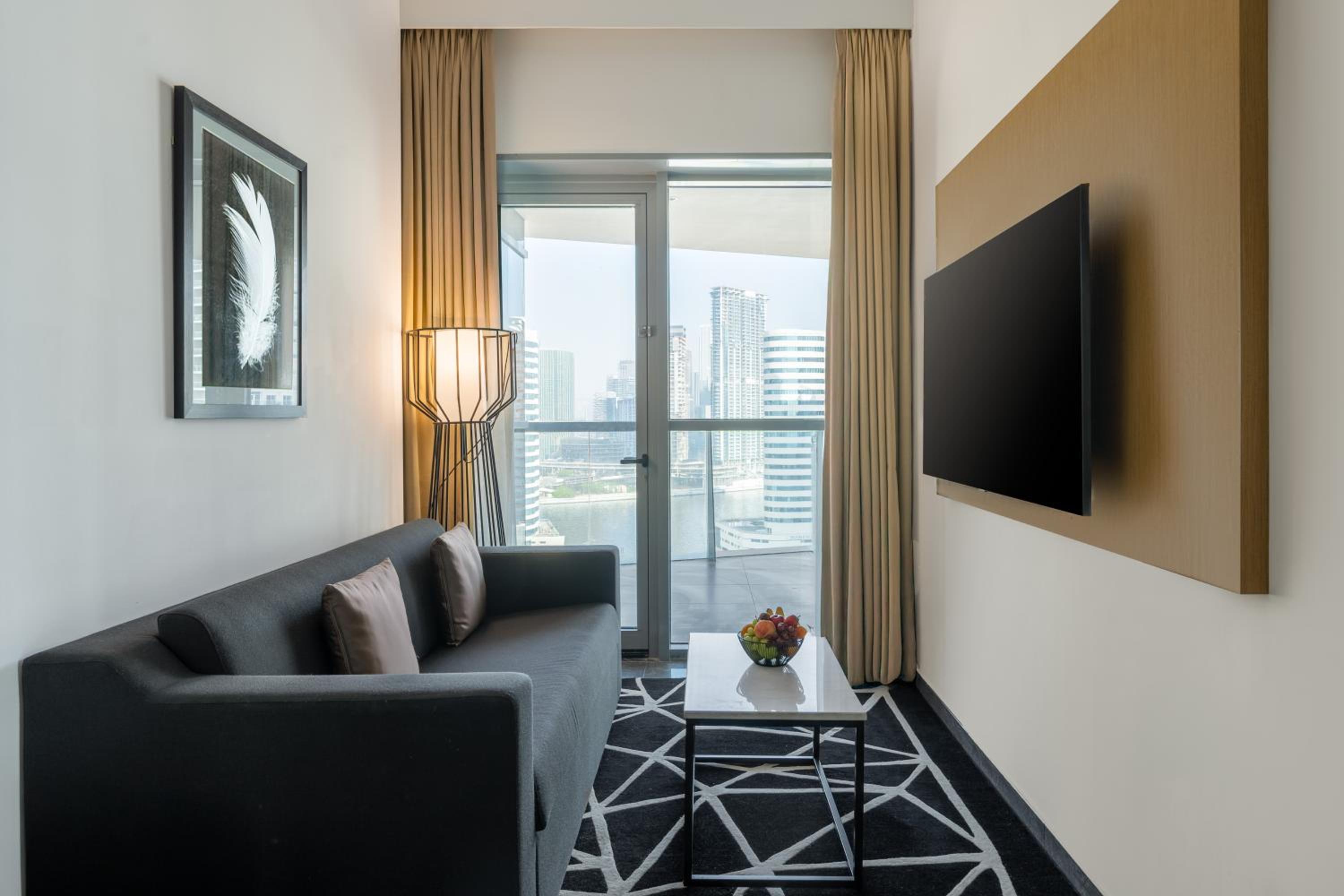 Executive Suite with Soluna Beach Club Access