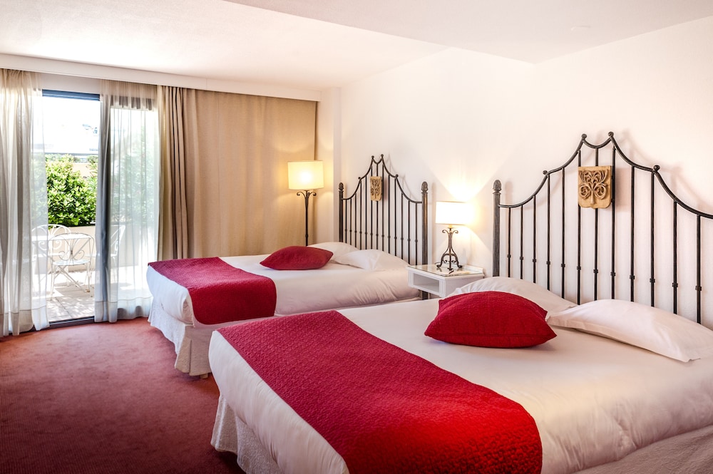 Superior Triple Room photo 1