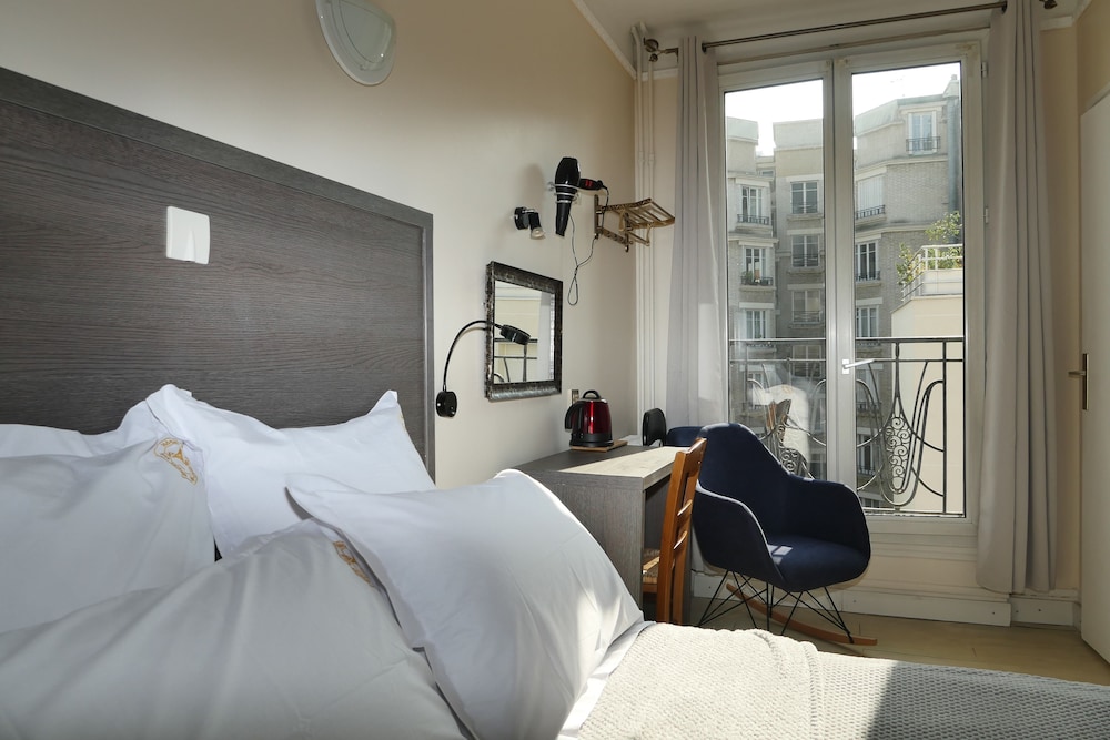 Single Room photo 2