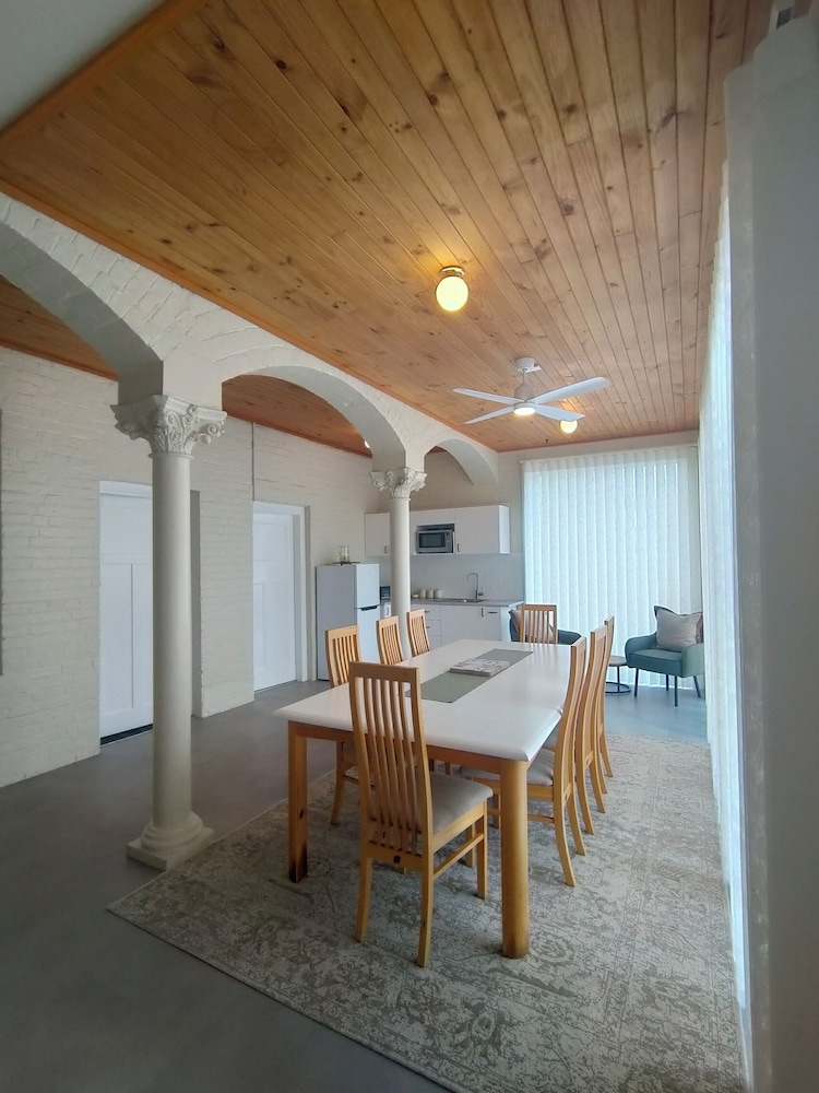 Premium Apartment