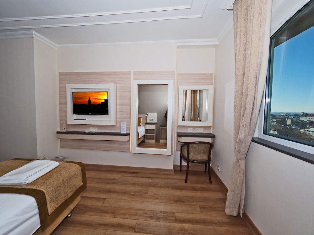 Single Room photo 3