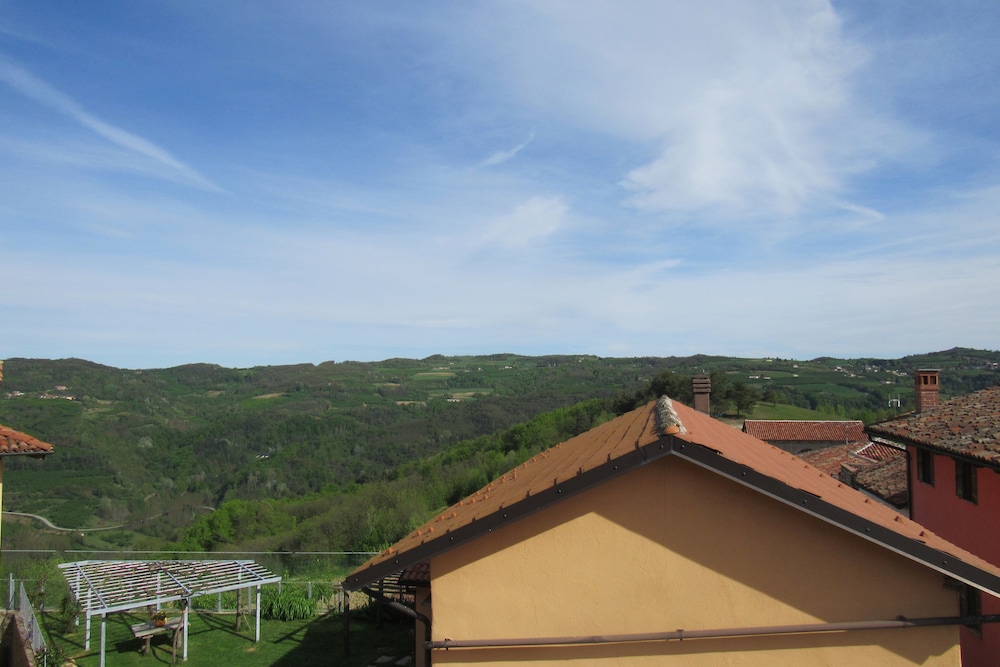 Double Or Twin Room, Hill View photo 3