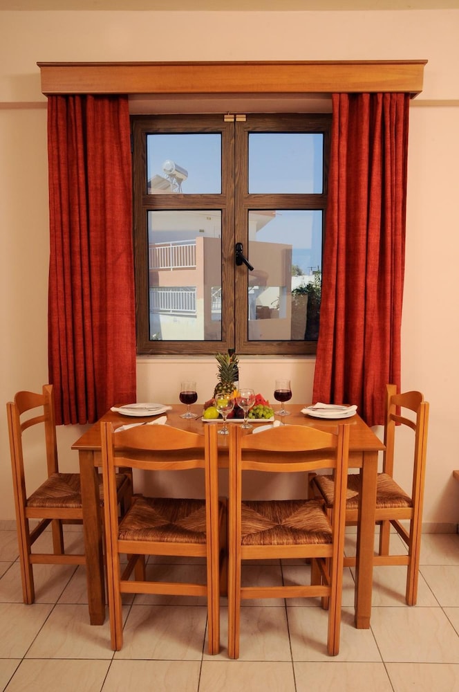 Suite, Garden View photo 1