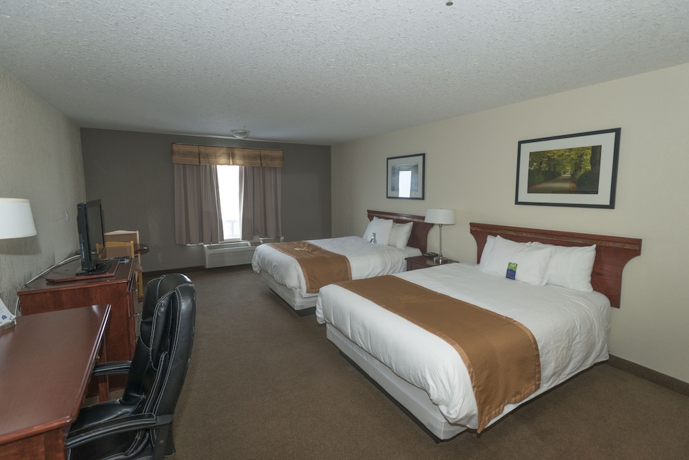 Double Room, 2 Queen Beds photo 1