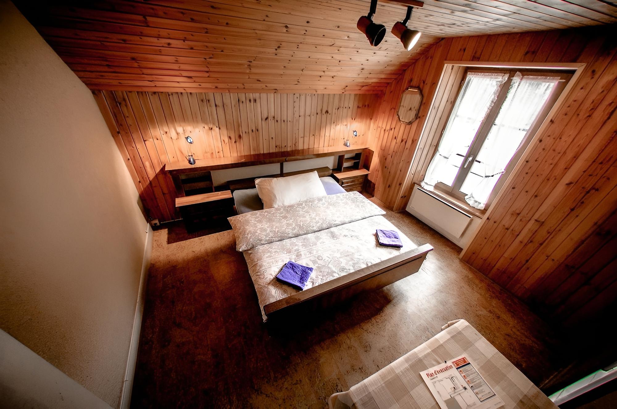 Double Room, Shared Bathroom photo 2