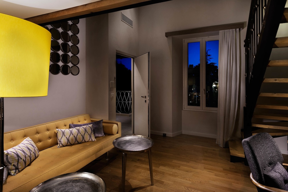 Signature Suite, Terrace photo