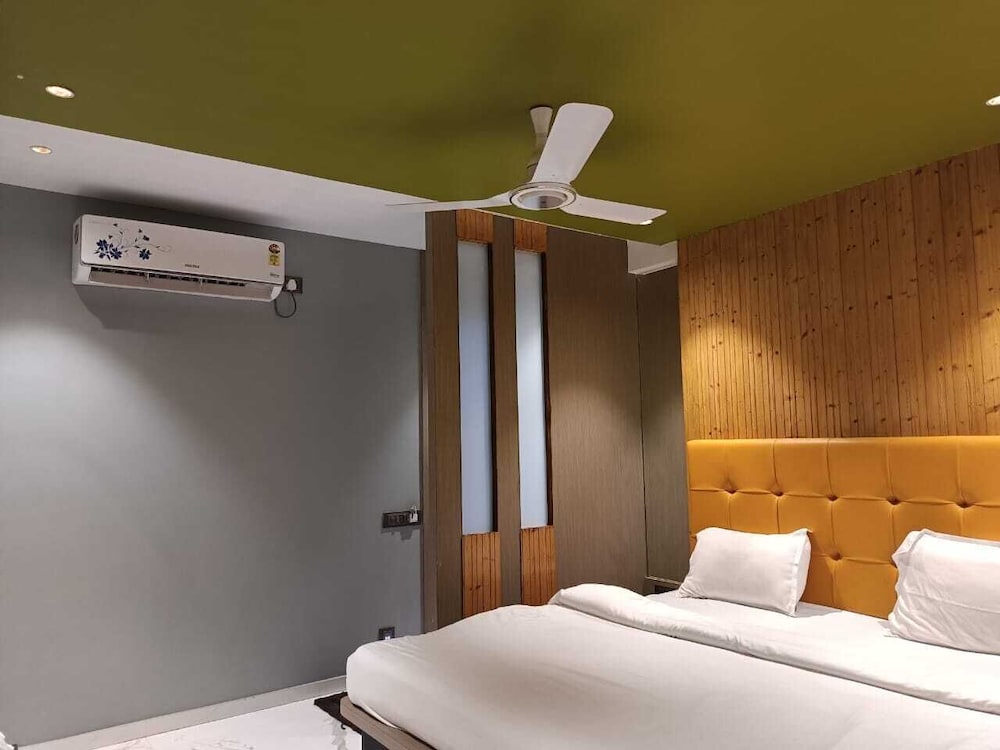 Superior Room - Photo 9