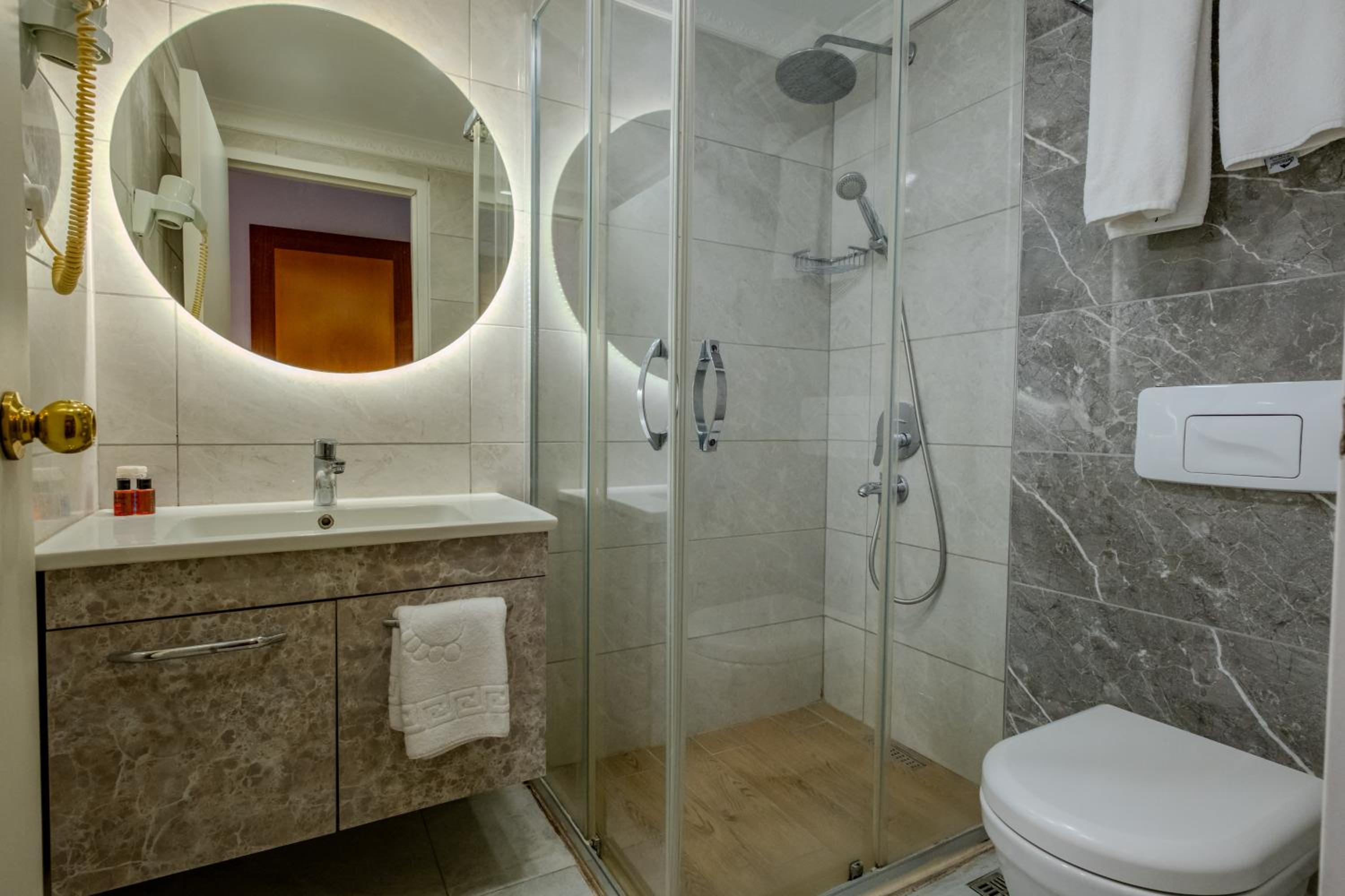 Deluxe Room photo 2