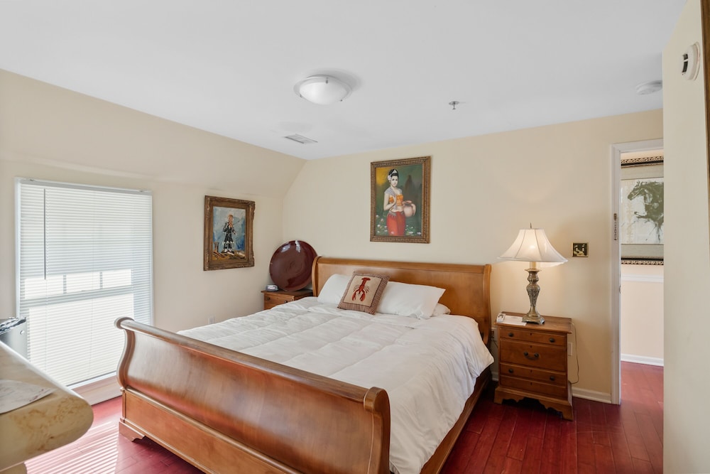 The Al Capone Suite