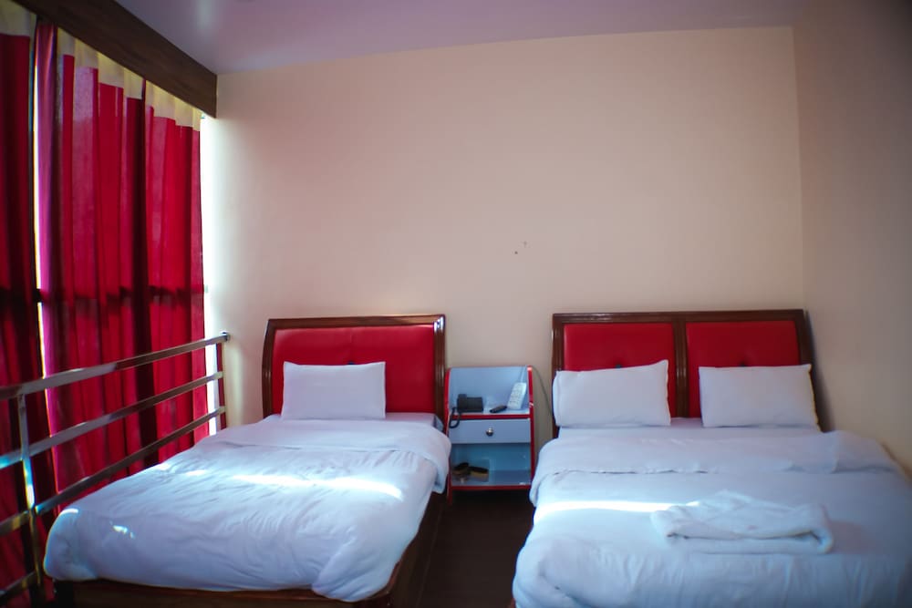 Deluxe Room, 1 Double Bed, Non Smoking photo 2