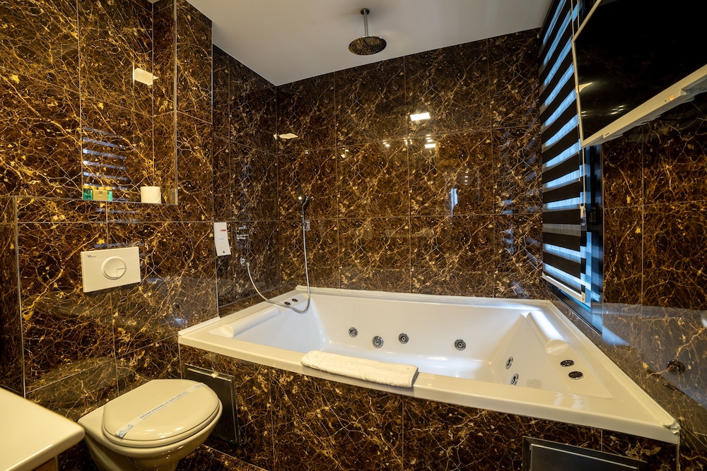 St Mark suite photo 3