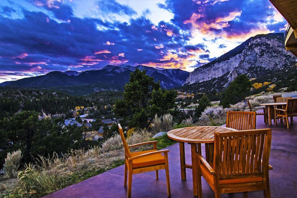 Room, 2 Queen Beds (Cliffside, N/S)