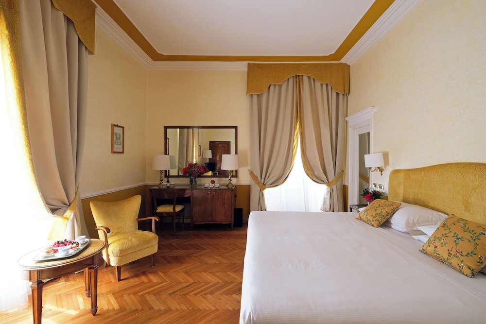 Superior Double or Twin Room - Photo 1