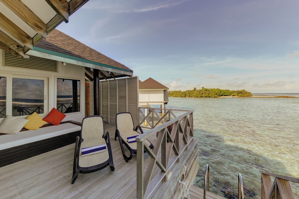 Bungalow, Overwater