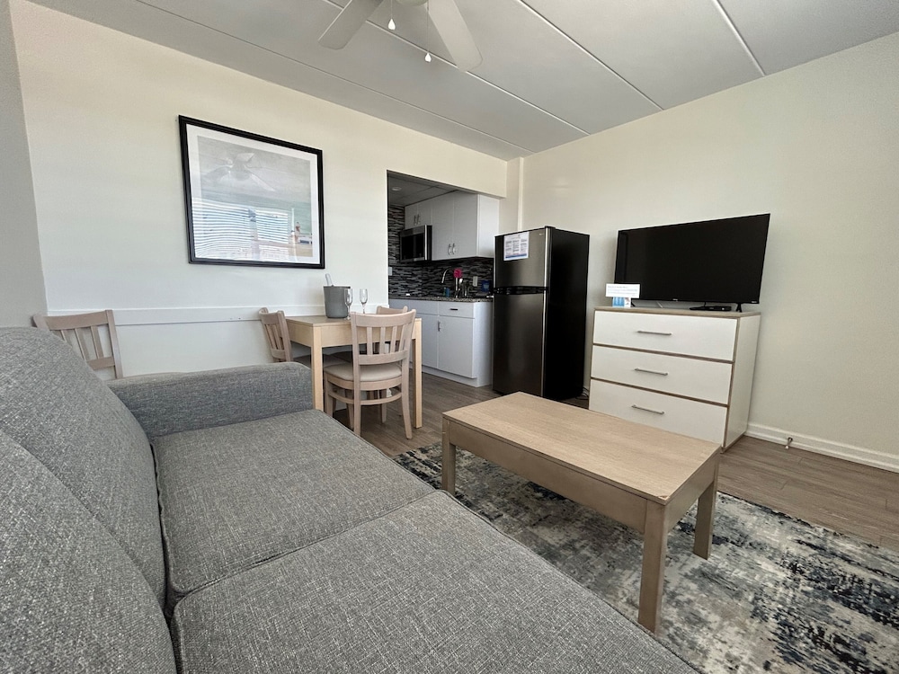 Deluxe Suite photo 1