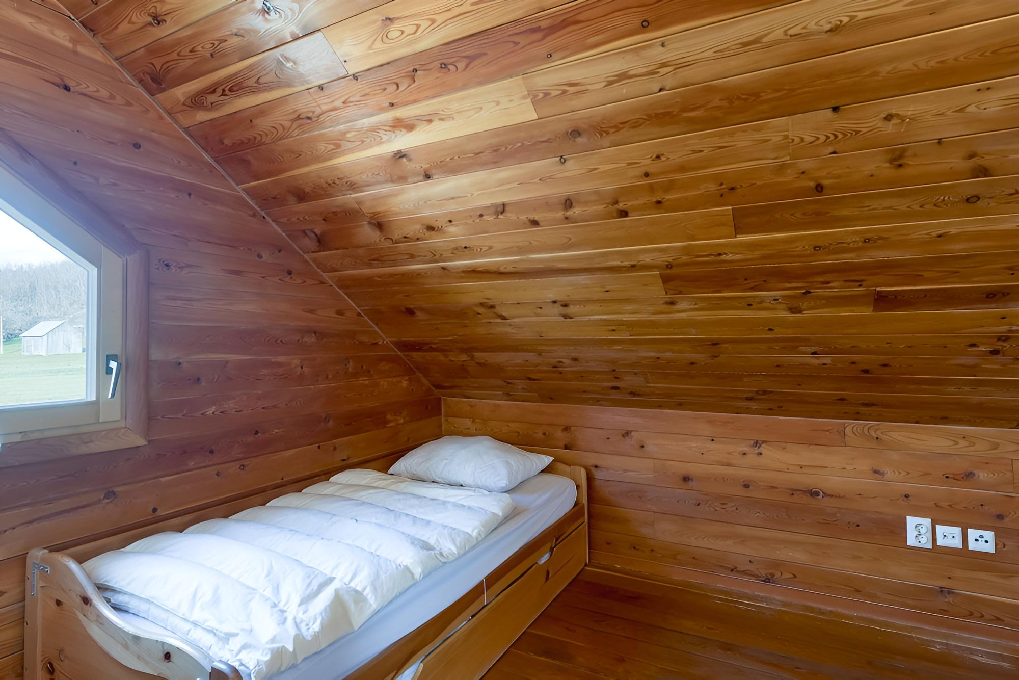 Family House, 3 Bedrooms, 2 Bathrooms (Dreamhouse Lika Sauna & Pool) photo 2