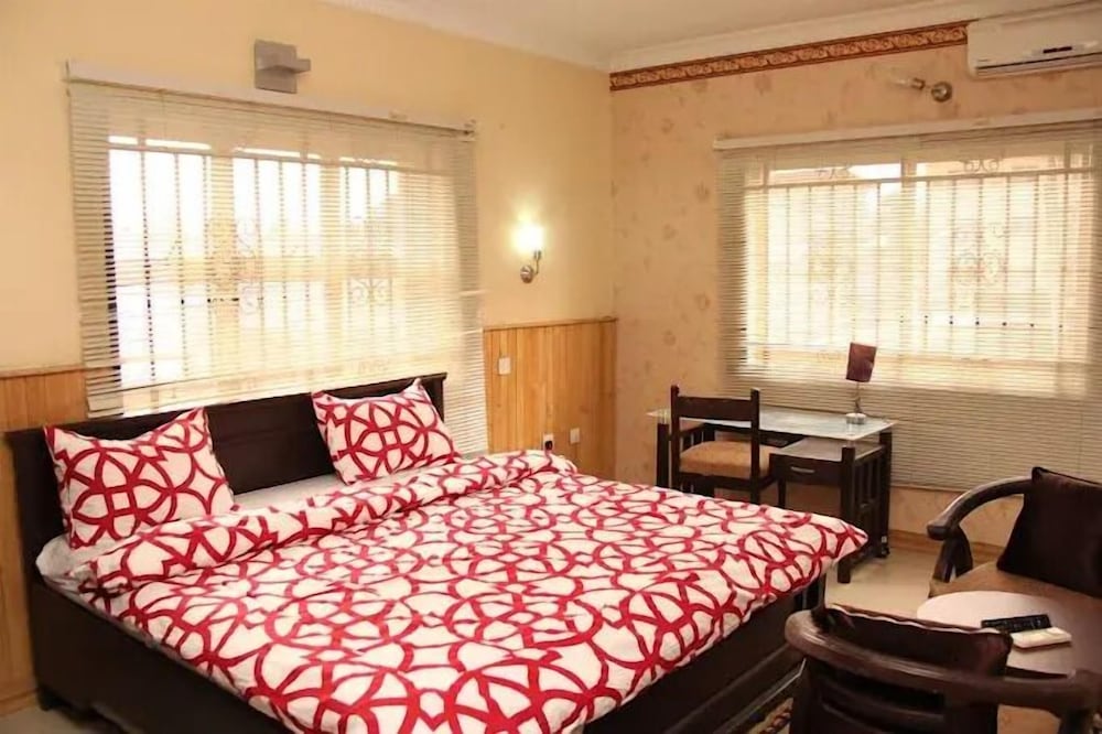 Deluxe Room, Balcony, City View