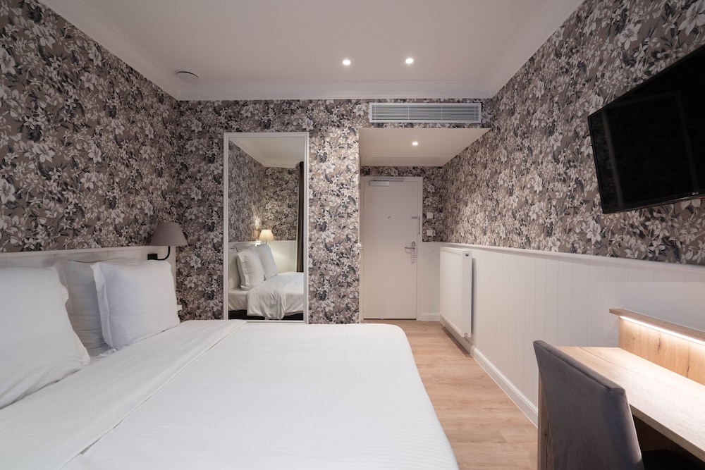 Classic Double Room photo 1