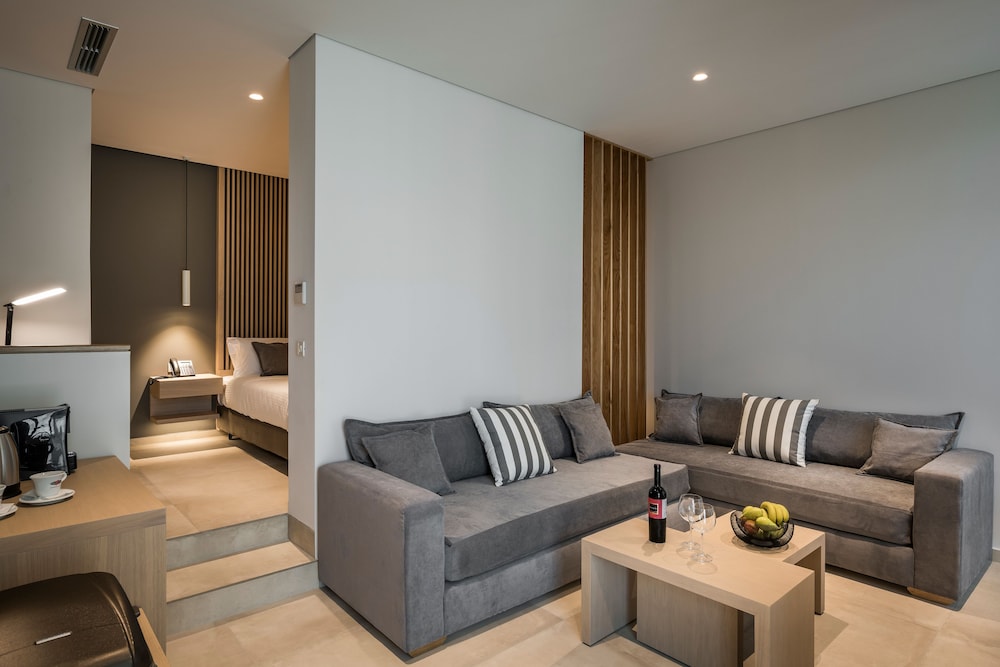 Suite, 1 Bedroom photo 1